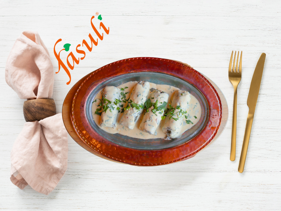 Ekşi Kremalı Lahana Sarması